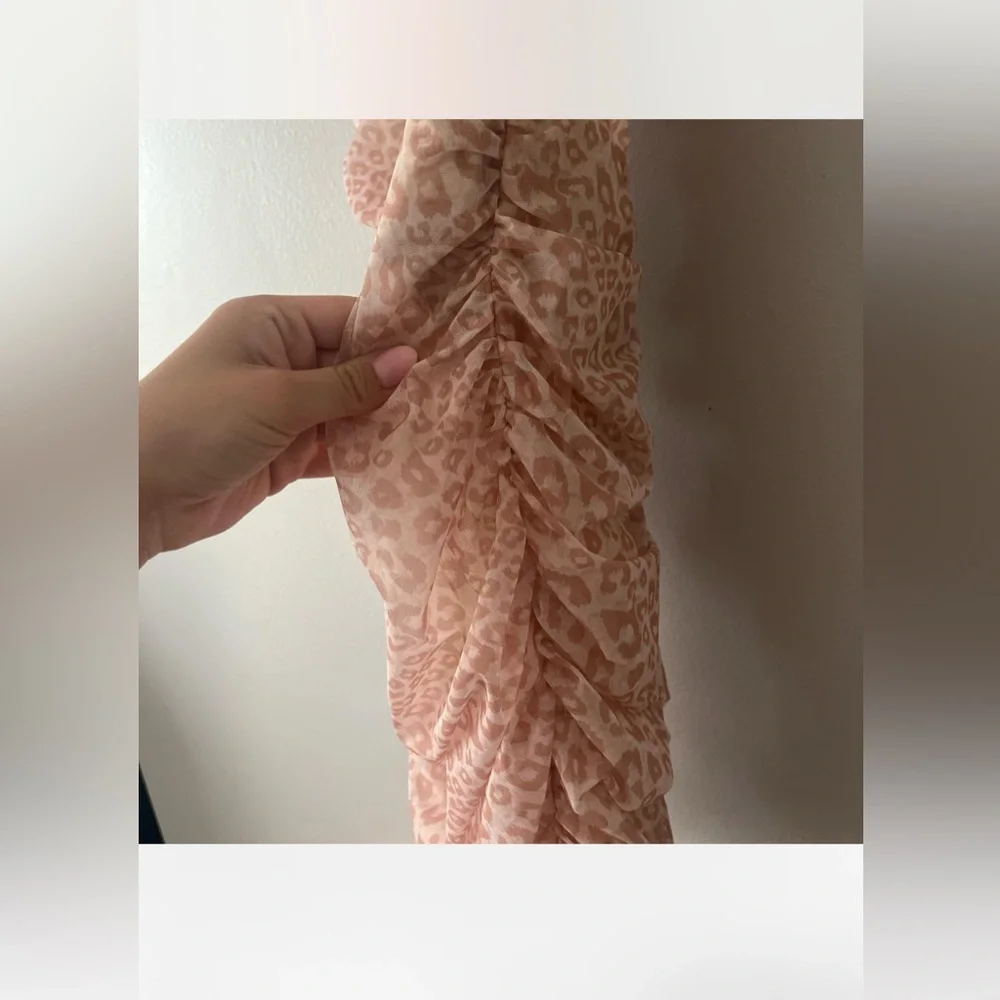 Oh Polly dress cheetah pink. NWT - Picture 3 of 5